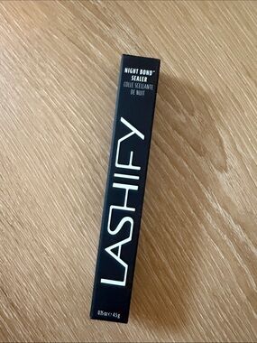 Lashify night bond sealer